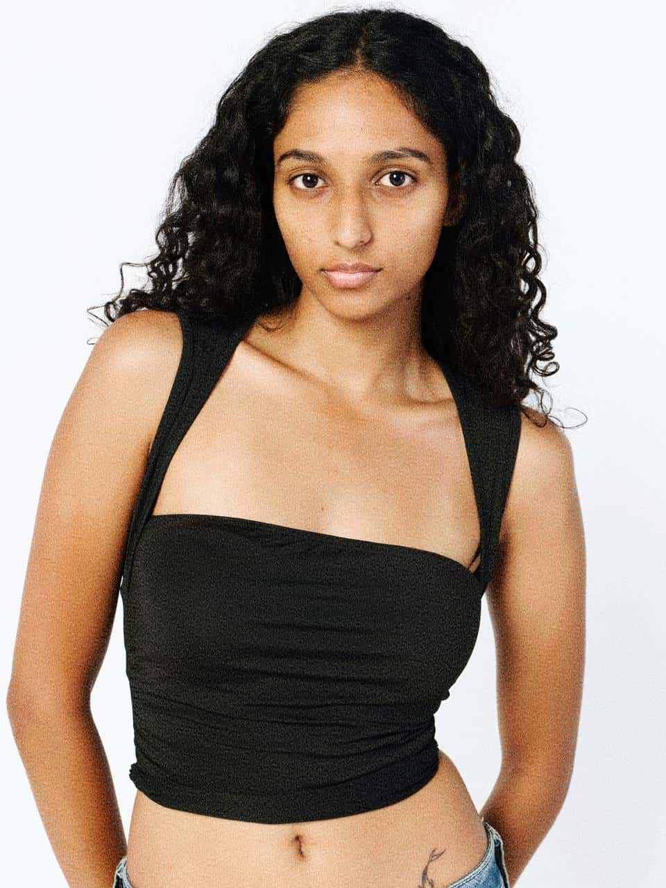 Rhea - Root Artists Model